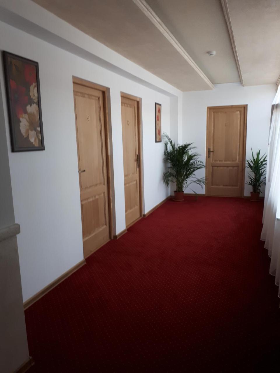 Casa Pozitiv Relax Otel Buzău Dış mekan fotoğraf